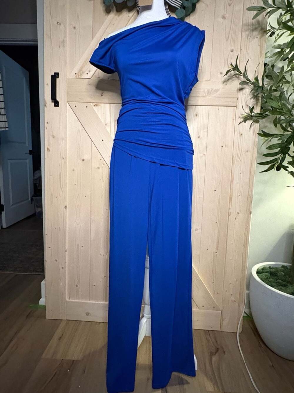 SMALL Women's Off-Shoulder Short Sleeve Top and Wide Leg Pants Two-Piece Set